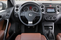 VW Tiguan interior